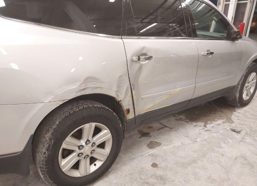 Photo 6 of 2014 Chevrolet Traverse 1LT (VIN 1GNKRGKD4EJ119721)