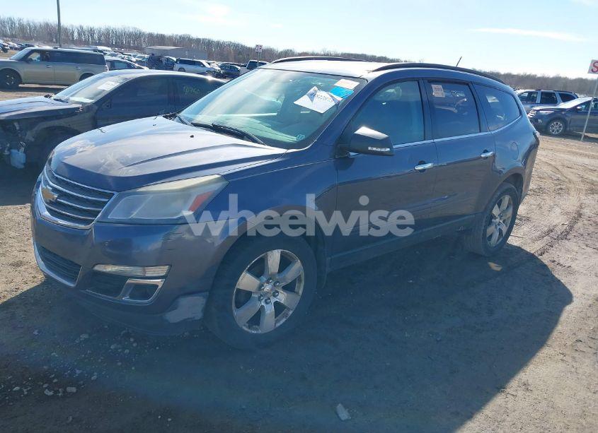 Photo 2 of 2014 Chevrolet Traverse 1LT (VIN 1GNKRGKD4EJ122344)