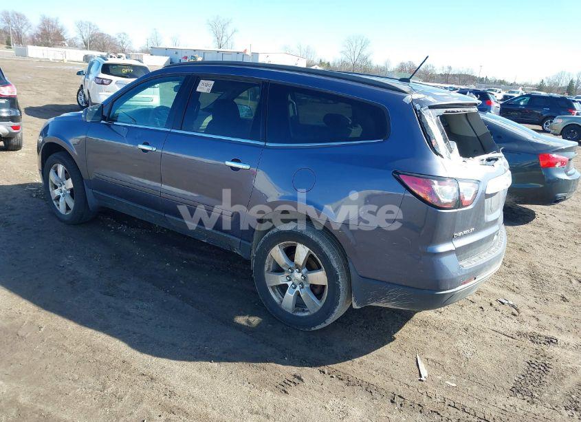 Photo 3 of 2014 Chevrolet Traverse 1LT (VIN 1GNKRGKD4EJ122344)