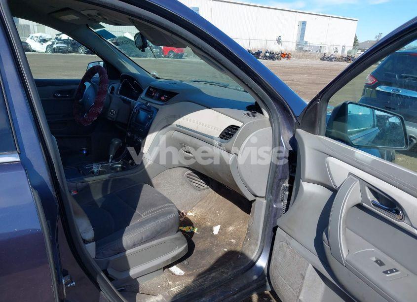 Photo 5 of 2014 Chevrolet Traverse 1LT (VIN 1GNKRGKD4EJ122344)