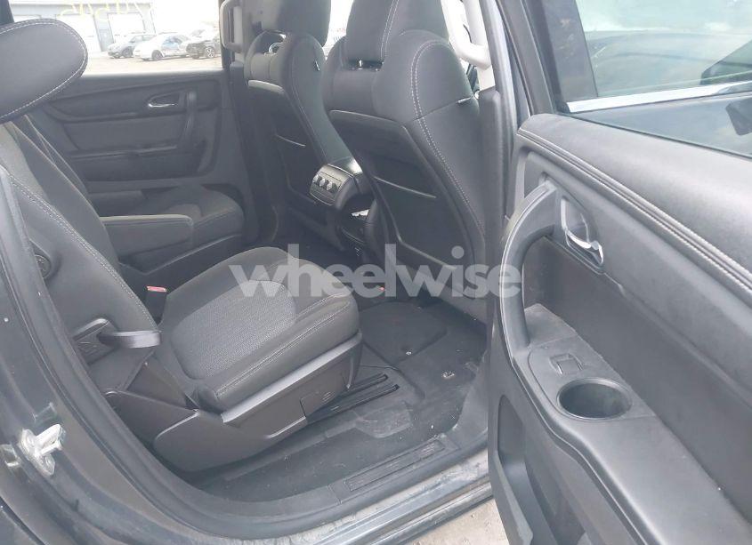 Photo 8 of 2014 Chevrolet Traverse 1LT (VIN 1GNKRGKD4EJ176243)