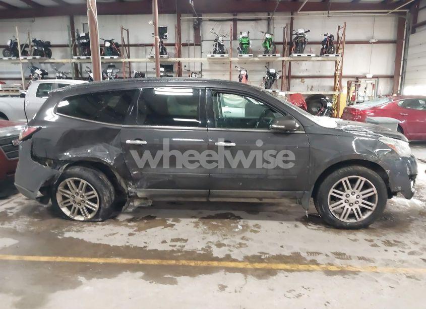 Photo 13 of 2015 Chevrolet Traverse 1LT (VIN 1GNKRGKD4FJ386939)