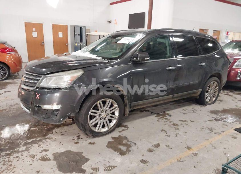 Photo 2 of 2015 Chevrolet Traverse 1LT (VIN 1GNKRGKD4FJ386939)