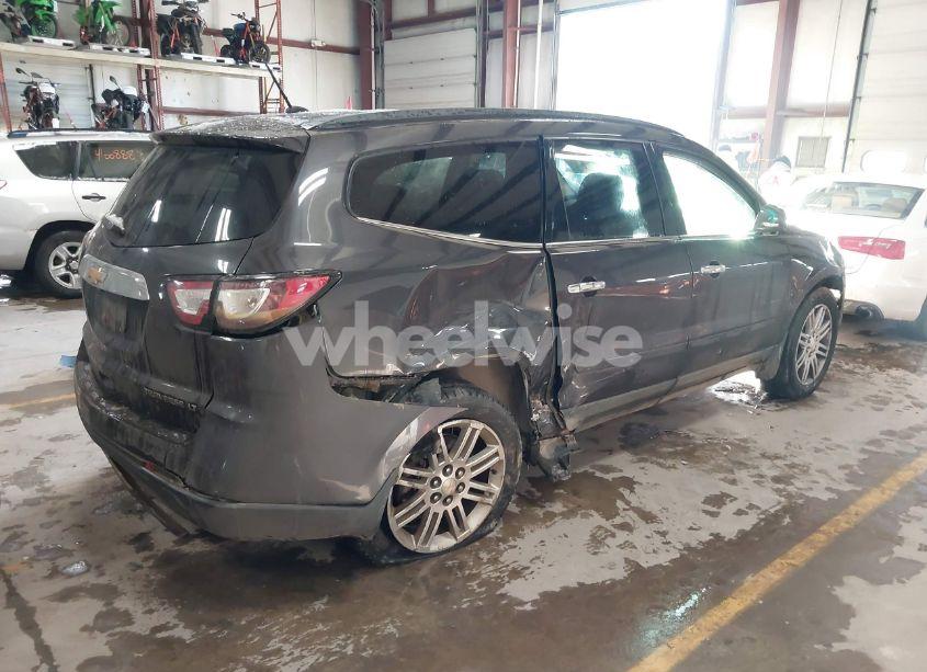 Photo 4 of 2015 Chevrolet Traverse 1LT (VIN 1GNKRGKD4FJ386939)