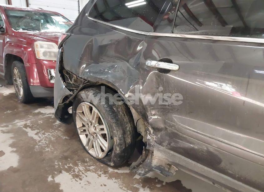Photo 6 of 2015 Chevrolet Traverse 1LT (VIN 1GNKRGKD4FJ386939)