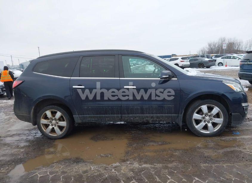 Photo 13 of 2016 Chevrolet Traverse 1LT (VIN 1GNKRGKD4GJ102176)