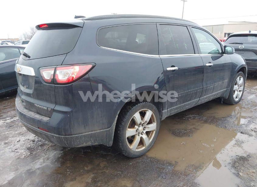 Photo 4 of 2016 Chevrolet Traverse 1LT (VIN 1GNKRGKD4GJ102176)