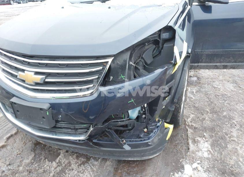 Photo 6 of 2016 Chevrolet Traverse 1LT (VIN 1GNKRGKD4GJ102176)