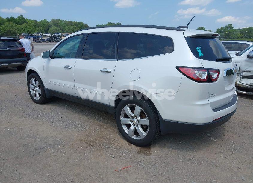 Photo 3 of 2016 Chevrolet Traverse 1LT (VIN 1GNKRGKD4GJ110407)