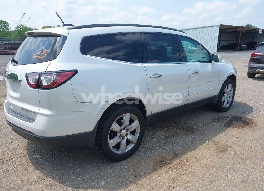 Photo 4 of 2016 Chevrolet Traverse 1LT (VIN 1GNKRGKD4GJ110407)