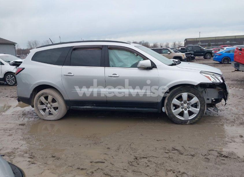 Photo 13 of 2016 Chevrolet Traverse 1LT (VIN 1GNKRGKD4GJ134044)