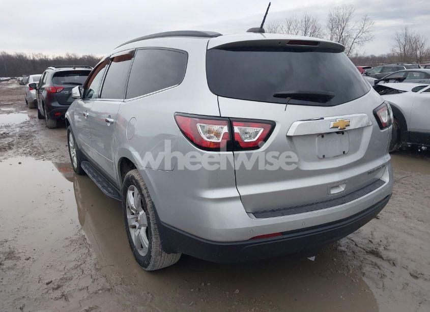 Photo 3 of 2016 Chevrolet Traverse 1LT (VIN 1GNKRGKD4GJ134044)