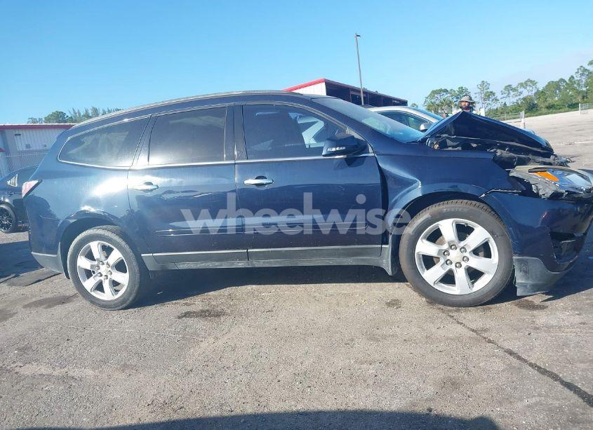 Photo 13 of 2016 Chevrolet Traverse 1LT (VIN 1GNKRGKD4GJ307061)