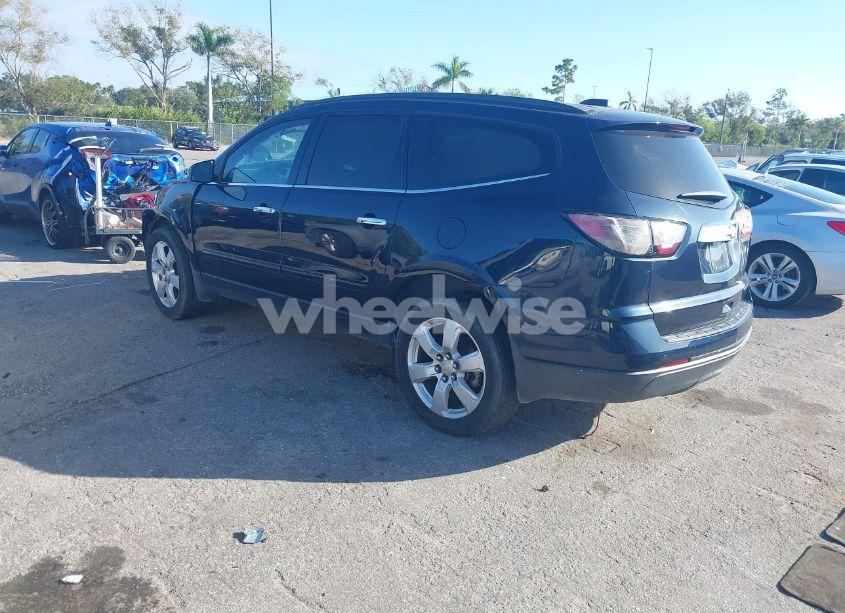 Photo 3 of 2016 Chevrolet Traverse 1LT (VIN 1GNKRGKD4GJ307061)