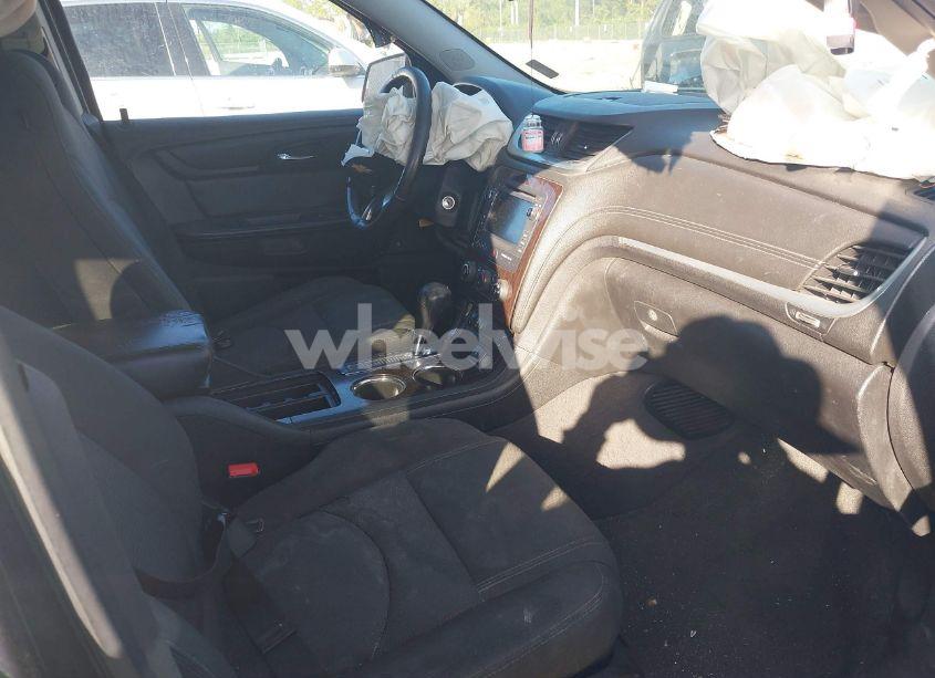 Photo 5 of 2016 Chevrolet Traverse 1LT (VIN 1GNKRGKD4GJ307061)