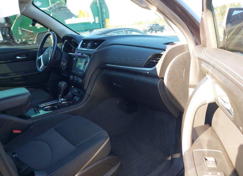 Photo 5 of 2017 Chevrolet Traverse 1LT (VIN 1GNKRGKD4HJ237482)