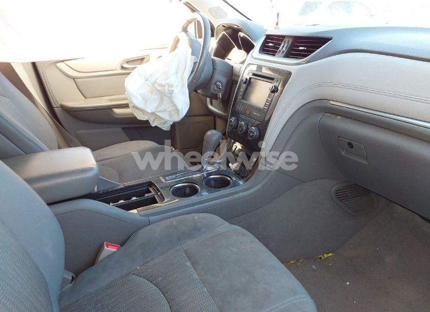 Photo 5 of 2017 Chevrolet Traverse 1LT (VIN 1GNKRGKD4HJ255500)