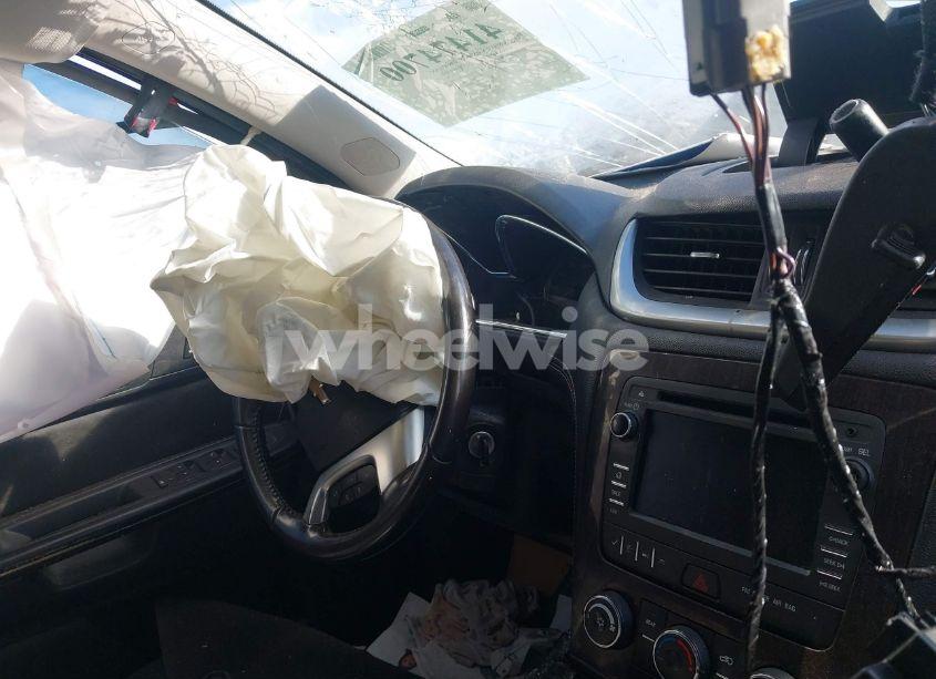 Photo 7 of 2017 Chevrolet Traverse 1LT (VIN 1GNKRGKD4HJ269526)