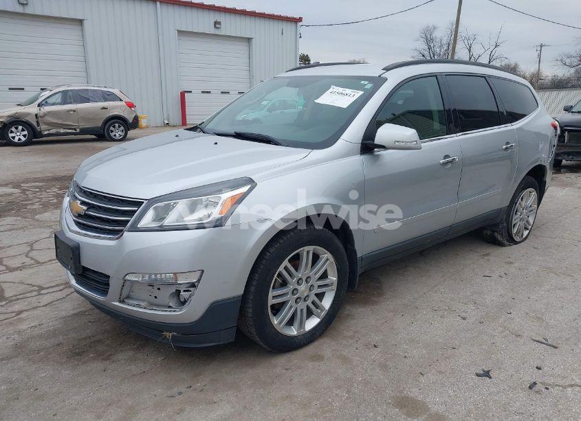 Photo 2 of 2013 Chevrolet Traverse 1LT (VIN 1GNKRGKD5DJ100206)