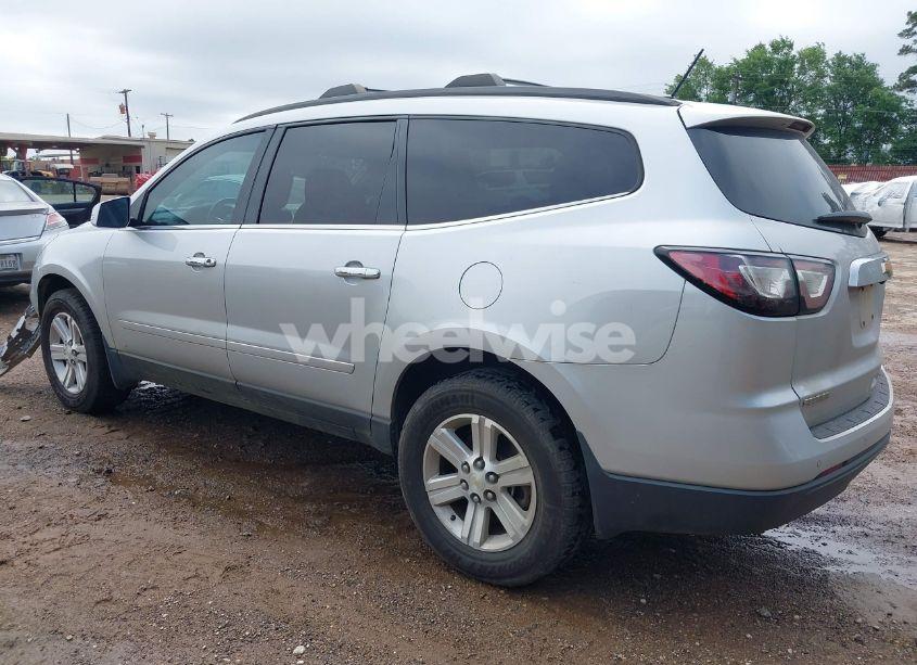 Photo 3 of 2013 Chevrolet Traverse 1LT (VIN 1GNKRGKD5DJ170532)