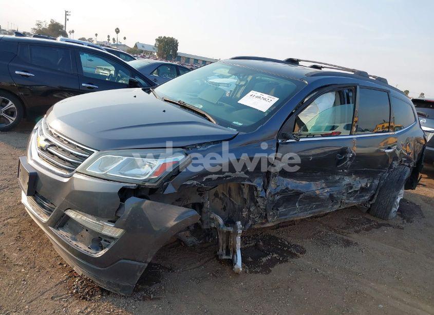 Photo 6 of 2014 Chevrolet Traverse 1LT (VIN 1GNKRGKD5EJ129688)