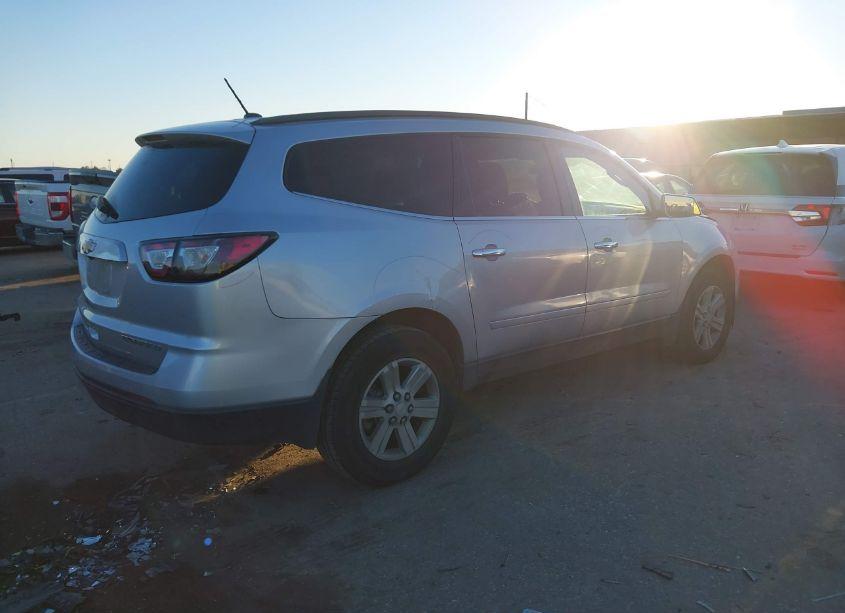 Photo 4 of 2014 Chevrolet Traverse 1LT (VIN 1GNKRGKD5EJ138164)