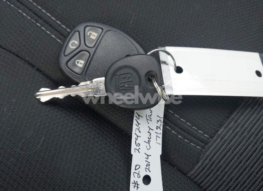 Photo 11 of 2014 Chevrolet Traverse 1LT (VIN 1GNKRGKD5EJ171231)