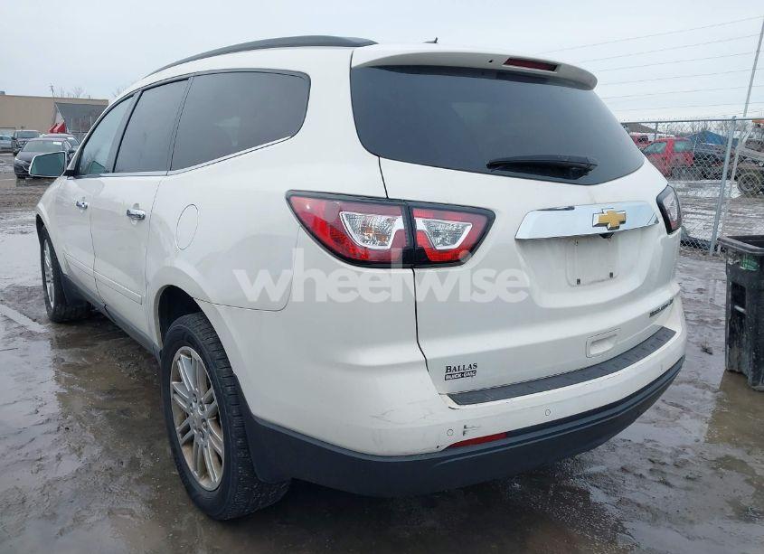 Photo 3 of 2015 Chevrolet Traverse 1LT (VIN 1GNKRGKD5FJ160134)