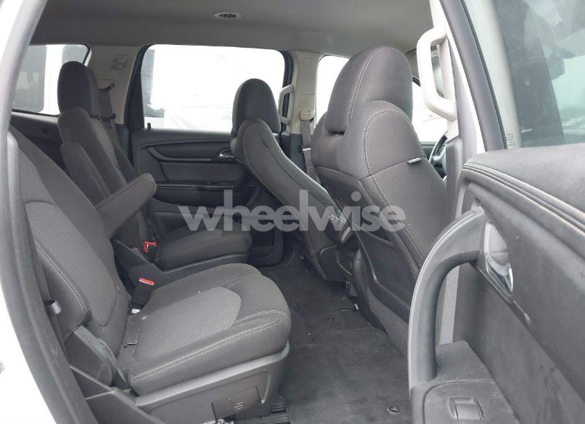 Photo 8 of 2015 Chevrolet Traverse 1LT (VIN 1GNKRGKD5FJ160134)