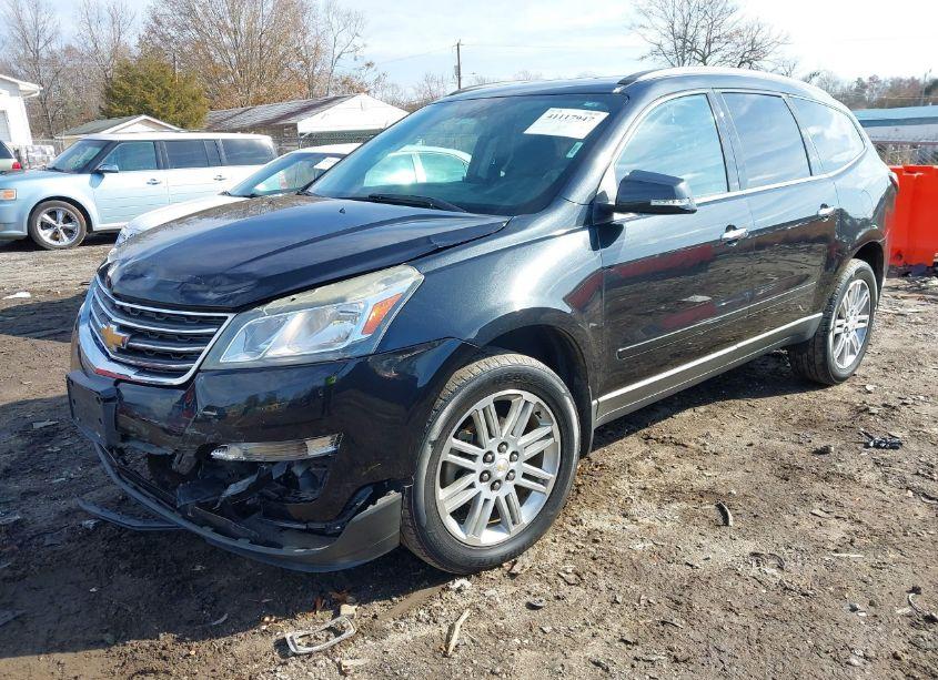 Photo 2 of 2015 Chevrolet Traverse 1LT (VIN 1GNKRGKD5FJ220199)