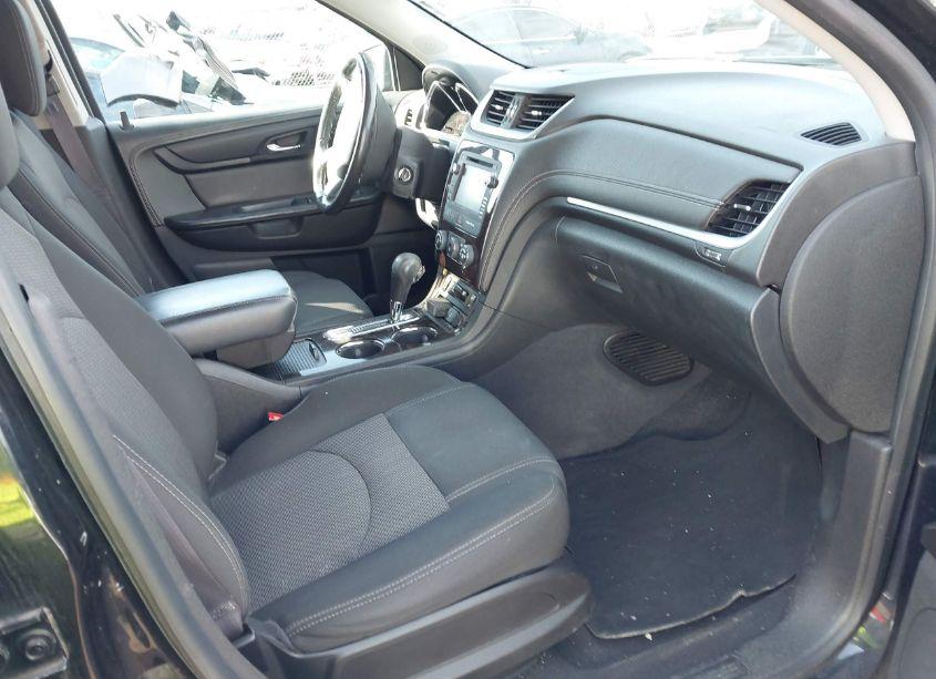 Photo 5 of 2015 Chevrolet Traverse 1LT (VIN 1GNKRGKD5FJ220199)