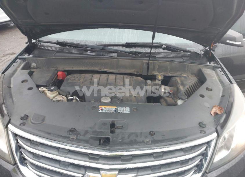 Photo 10 of 2015 Chevrolet Traverse 1LT (VIN 1GNKRGKD5FJ243966)