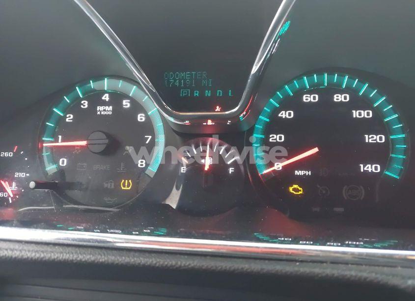 Photo 15 of 2015 Chevrolet Traverse 1LT (VIN 1GNKRGKD5FJ243966)