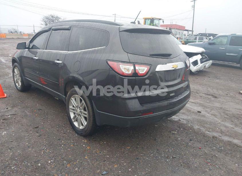 Photo 3 of 2015 Chevrolet Traverse 1LT (VIN 1GNKRGKD5FJ243966)