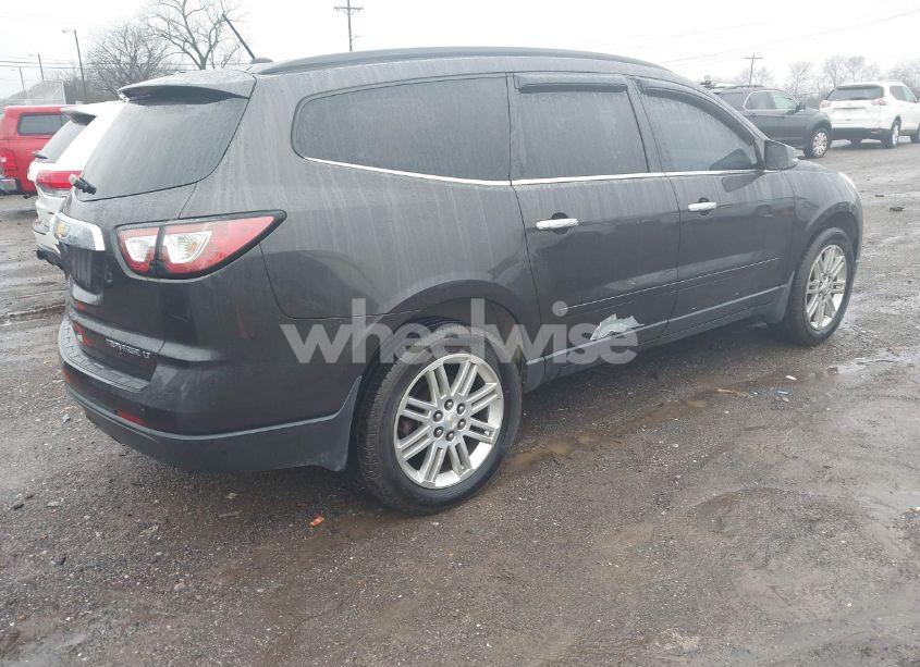 Photo 4 of 2015 Chevrolet Traverse 1LT (VIN 1GNKRGKD5FJ243966)