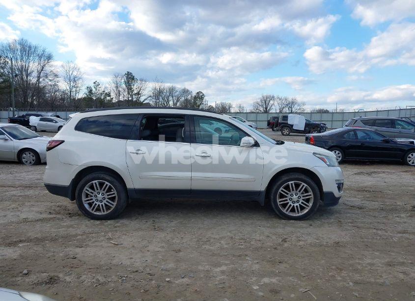 Photo 13 of 2015 Chevrolet Traverse 1LT (VIN 1GNKRGKD5FJ323624)