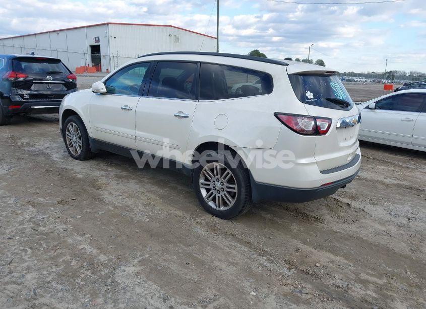 Photo 3 of 2015 Chevrolet Traverse 1LT (VIN 1GNKRGKD5FJ323624)