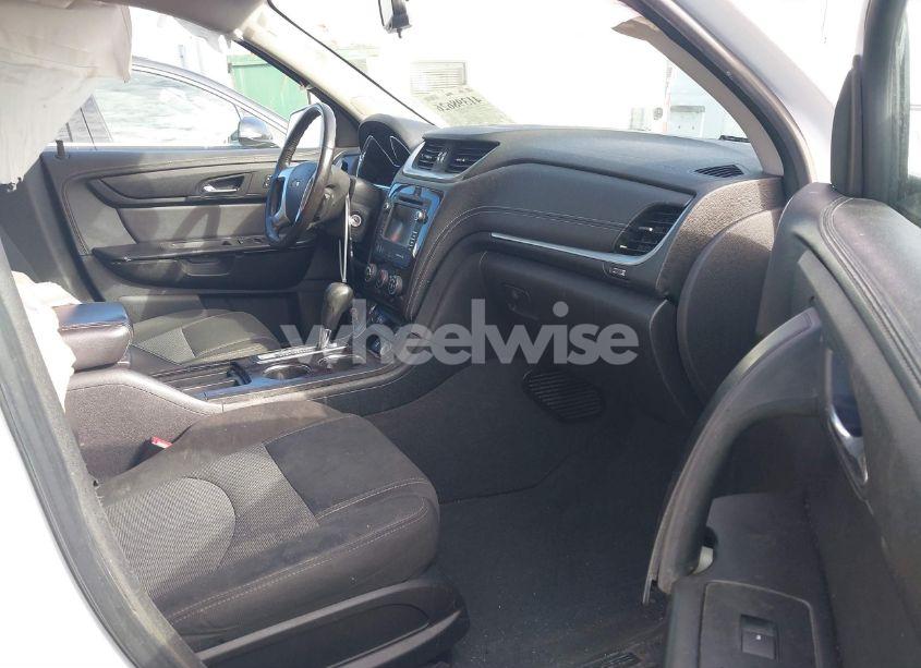 Photo 5 of 2016 Chevrolet Traverse 1LT (VIN 1GNKRGKD5GJ250787)