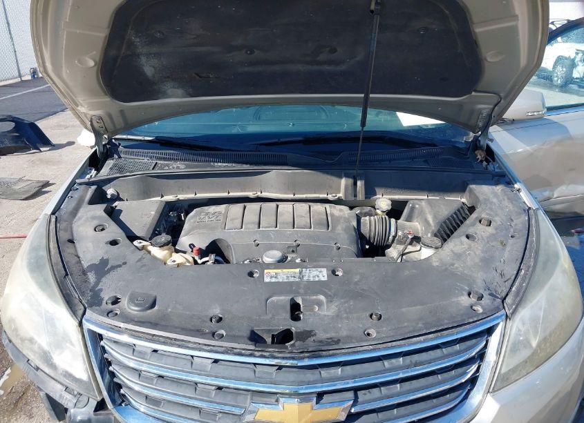 Photo 10 of 2016 Chevrolet Traverse 1LT (VIN 1GNKRGKD5GJ305304)