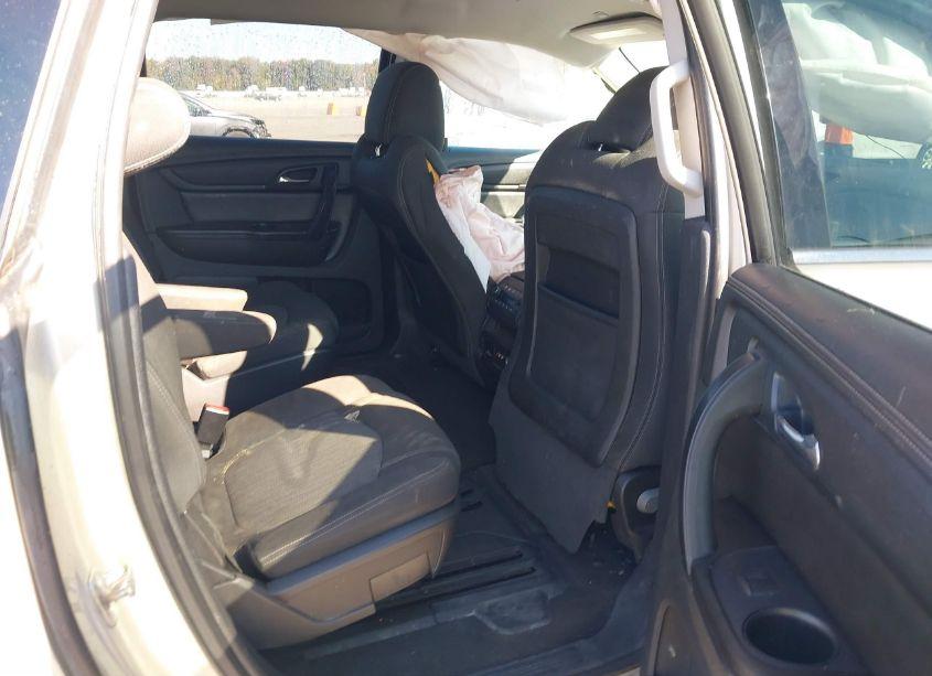 Photo 8 of 2016 Chevrolet Traverse 1LT (VIN 1GNKRGKD5GJ305304)