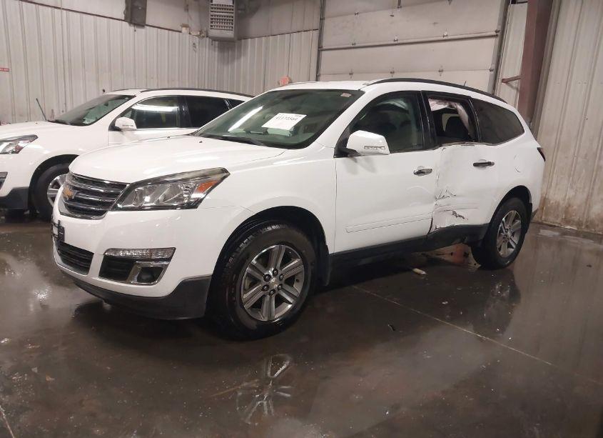 Photo 2 of 2016 Chevrolet Traverse 1LT (VIN 1GNKRGKD5GJ315119)