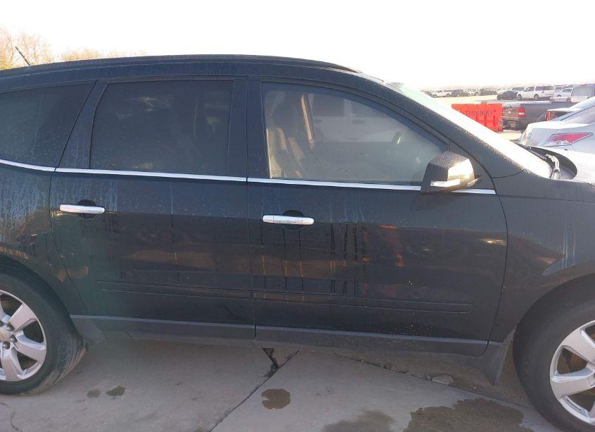 Photo 13 of 2017 Chevrolet Traverse 1LT (VIN 1GNKRGKD5HJ109719)