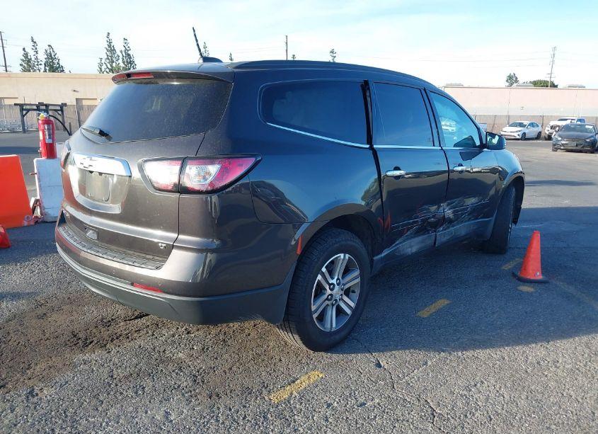 Photo 4 of 2017 Chevrolet Traverse 1LT (VIN 1GNKRGKD5HJ213661)