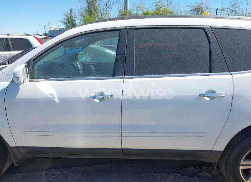 Photo 14 of 2017 Chevrolet Traverse 1LT (VIN 1GNKRGKD5HJ271656)