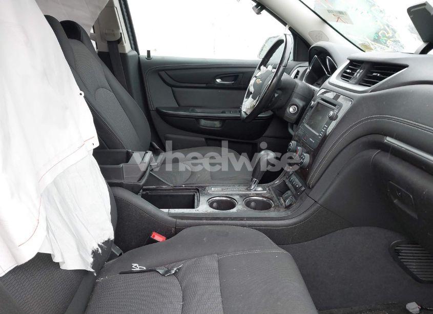 Photo 5 of 2017 Chevrolet Traverse 1LT (VIN 1GNKRGKD5HJ342872)