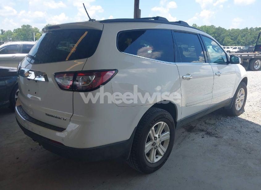 Photo 4 of 2014 Chevrolet Traverse 1LT (VIN 1GNKRGKD6EJ117307)
