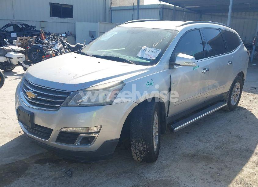 Photo 2 of 2014 Chevrolet Traverse 1LT (VIN 1GNKRGKD6EJ242999)