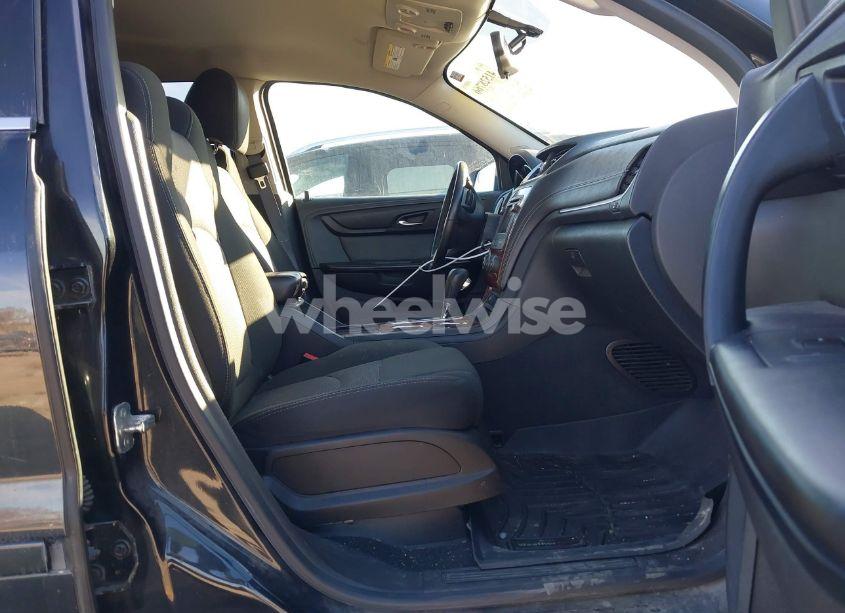 Photo 5 of 2014 Chevrolet Traverse 1LT (VIN 1GNKRGKD6EJ343718)