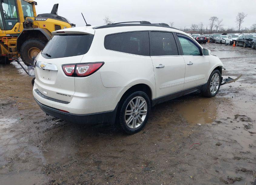 Photo 4 of 2015 Chevrolet Traverse 1LT (VIN 1GNKRGKD6FJ135355)