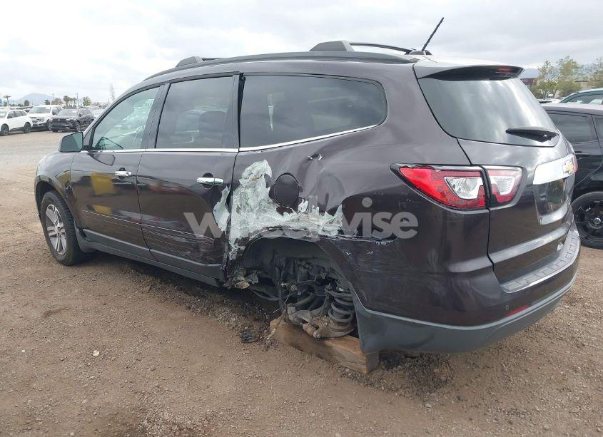Photo 3 of 2015 Chevrolet Traverse 1LT (VIN 1GNKRGKD6FJ152916)